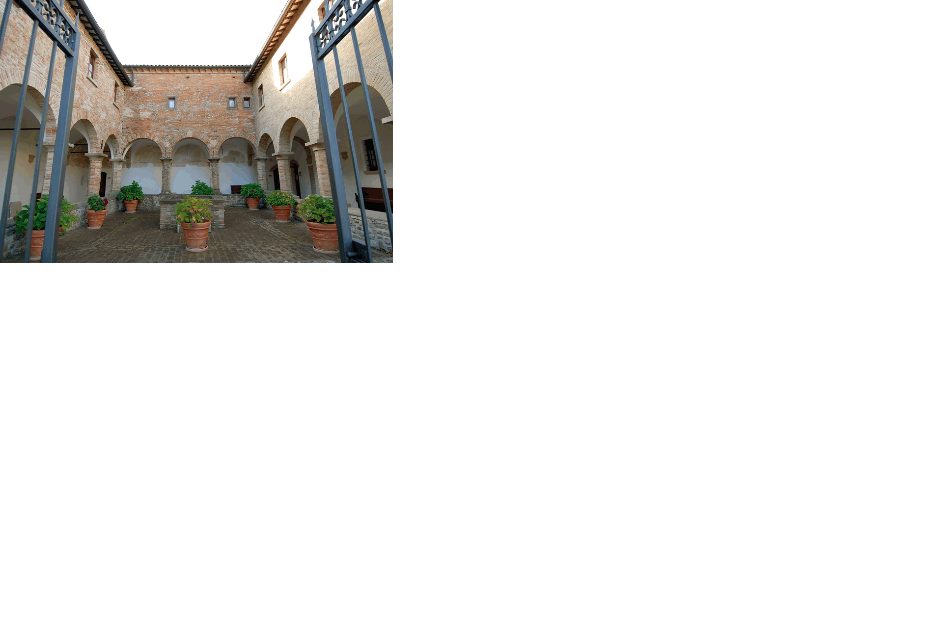 Complesso monumentale di San Girolamo, chiostro | © Comune di Frontino