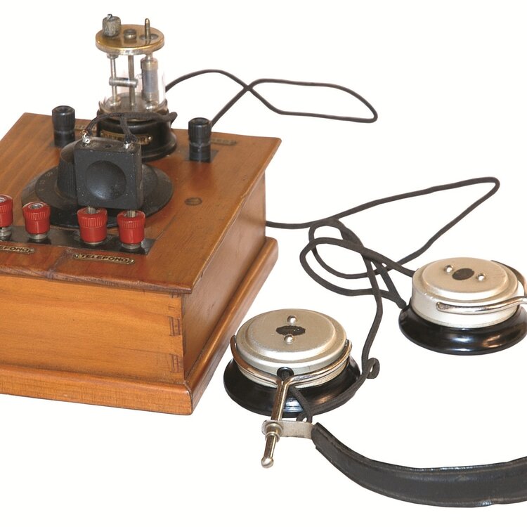 Radio d'epoca | © Gianluca Maroccini